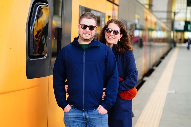 Photoshoot Unforgettable in Porto - Couple or Single - Finishing at the Dom Luís I Bridge