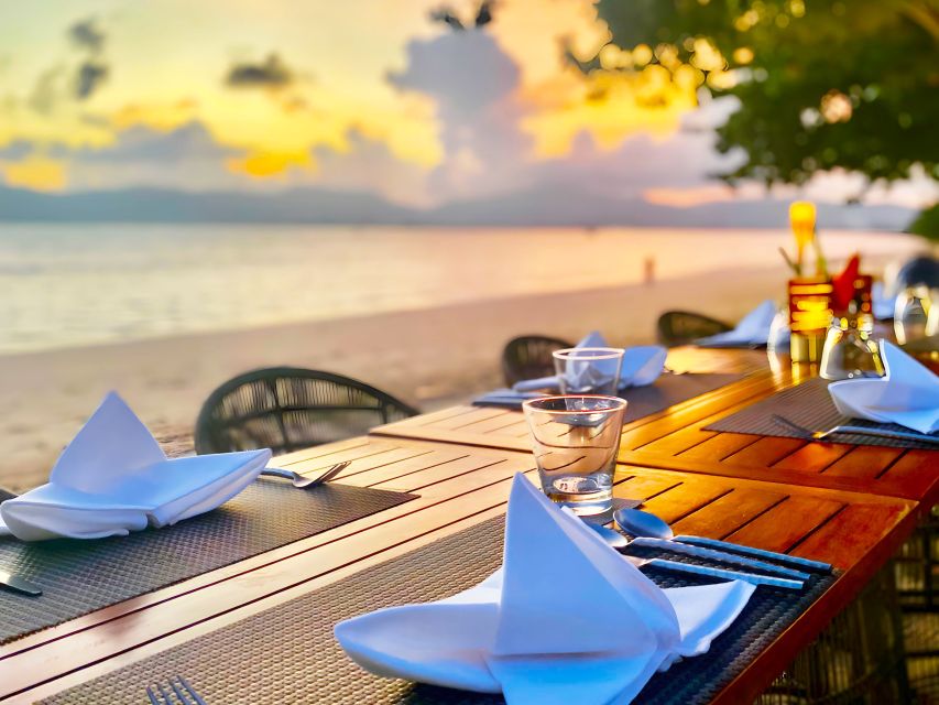 Phuket: Romantic Dinner on Cape Panwa Beach - Service that can shape the whole evening