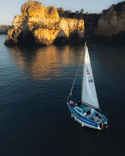 Portimão: Sunset Private Sailing Tour for Couples - How the price compares with a shared cruise