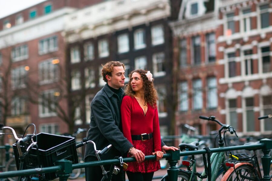 Premium Romantic Photoshoot Experience for Couples - Booking details worth handling early