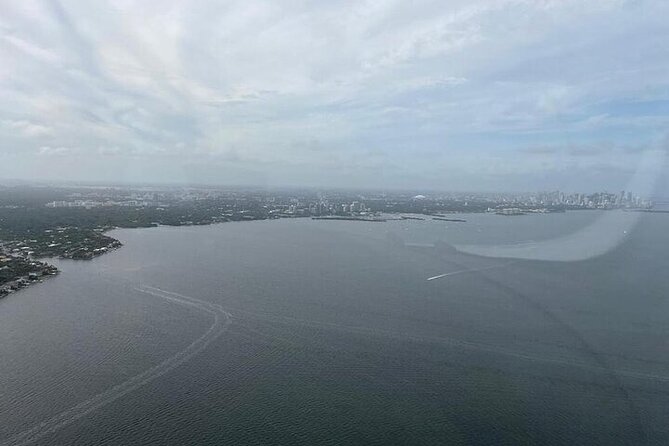 Private 60 Minute Romantic Air Tour with Champagne in Miami - Surfside, Bal Harbour, and Sunny Isles