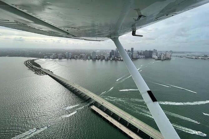 Private 60 Minute Romantic Air Tour with Champagne in Miami - Downtown, the islands, and the Port of Miami