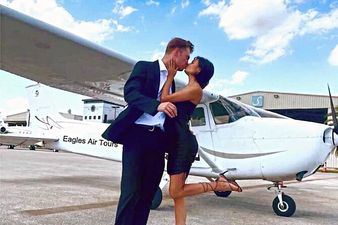 Private 60 Minute Romantic Air Tour with Champagne in Miami - From Pinecrest and Coral Gables to Coconut Grove