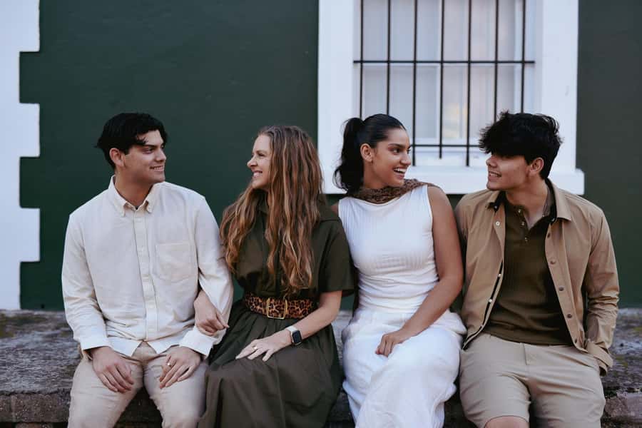 Private Couple,Family&Group Photoshoot Session in Cape Town - Signal Hill Mountain: Wide views and open air