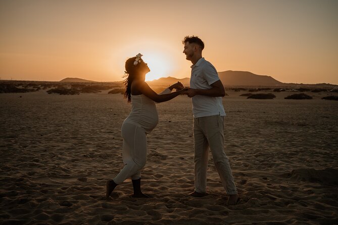 Private couple shooting - Corralejo Fuerteventura - At Least 20 Edited Photos by Email