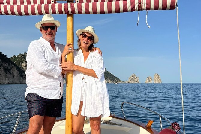Private Island of Capri Boat Tour for Couples - Weather, timing, and the limits of two hours