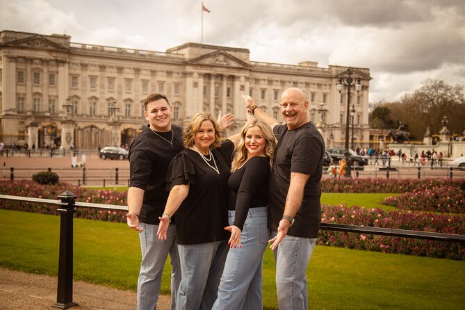 Private landmarks photoshoot for families and couples - Key points at a glance
