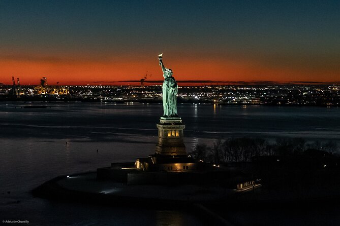 Private New York City Helicopter Tour for Couples from Westchester - The pilot adds more than directions