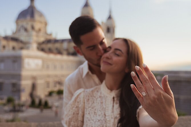 Private Photo Session Tour for Couples in Madrid - Six things to know before booking