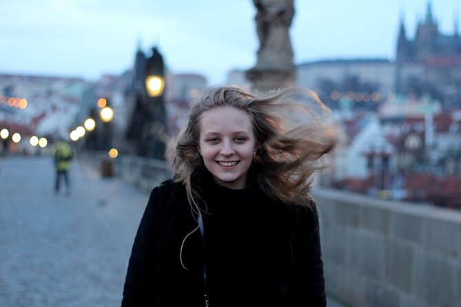 Private Prague Photoshoot for Individuals, Couples and Families - Meeting beneath the Astronomical Clock