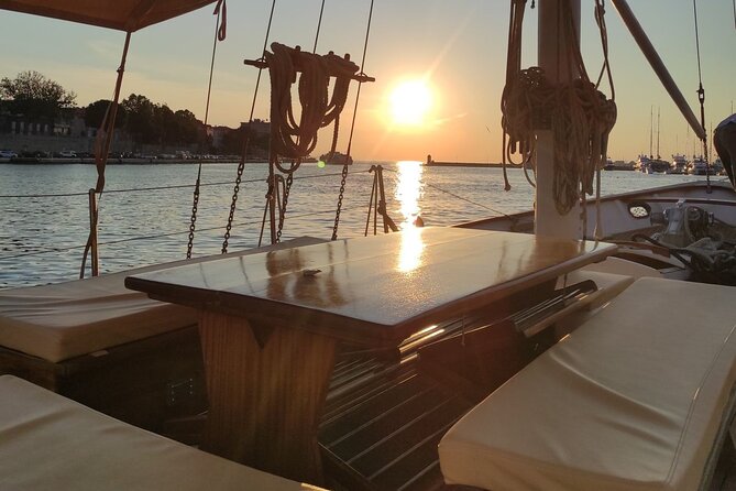 PRIVATE Romantic Sunset Boat Tour Zadar with Local Wine 1,5h - Who will enjoy this Zadar boat tour?