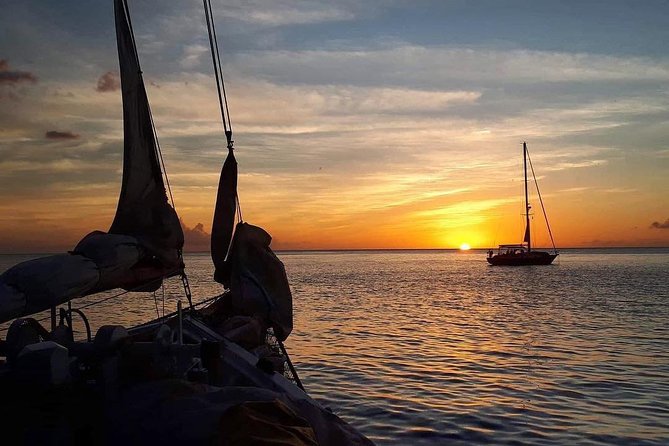 Private & Romantic Sunset Cruise Under Sails - A private boat changes the feel of the evening