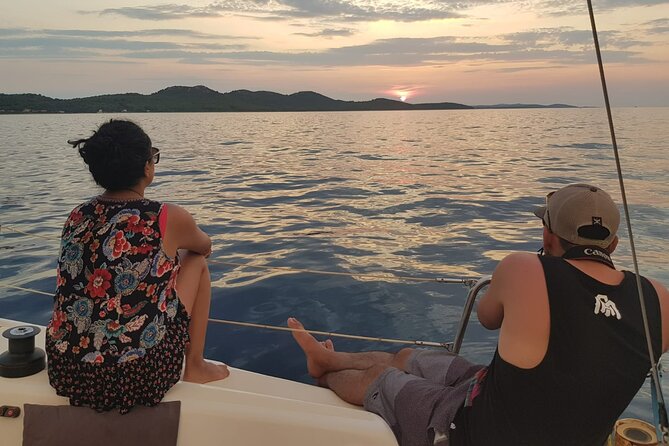 Private - Romantic Sunset Sailing on a 36ft yacht from Hvar (up to 8 travellers) - The onboard guide can make or break the mood