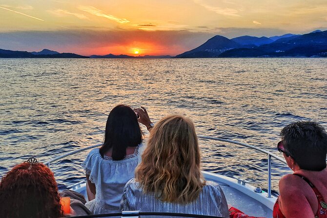 Private romantic Sunset tour - Why a boat changes your view of Dubrovnik