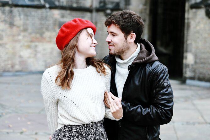 Private Romantic Urban & Street Photoshoot - Why this Hamburg photo walk works so well