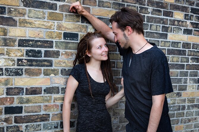 Private Romantic Urban & Street Photoshoot - Rathausmarkt: your first real lesson in posing