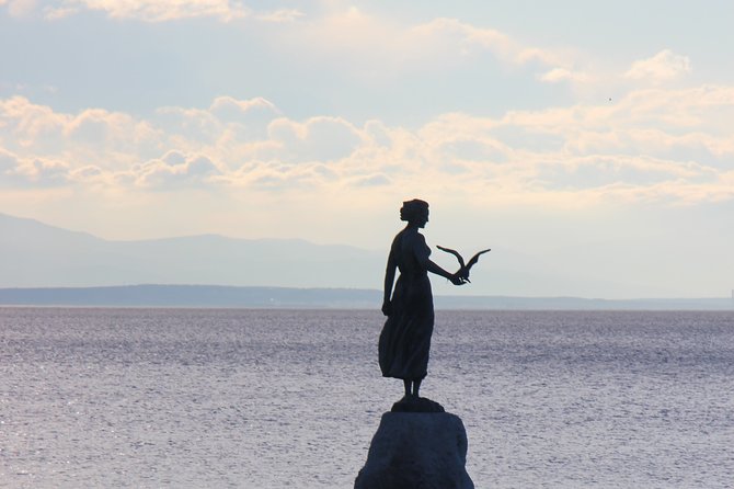 Private walking tour Opatija -Romantic spotlight of the Adriatic - What the guides add to the experience