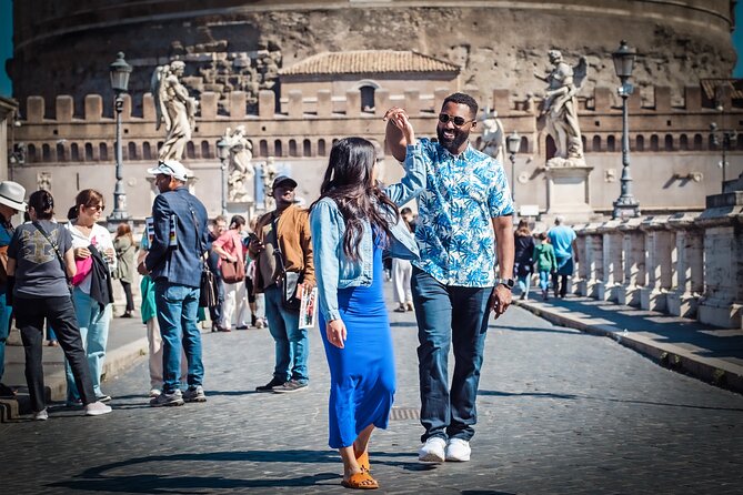 Professional Shooting in the most Romantic Places of Rome - Alessandro’s approach to posing and comfort