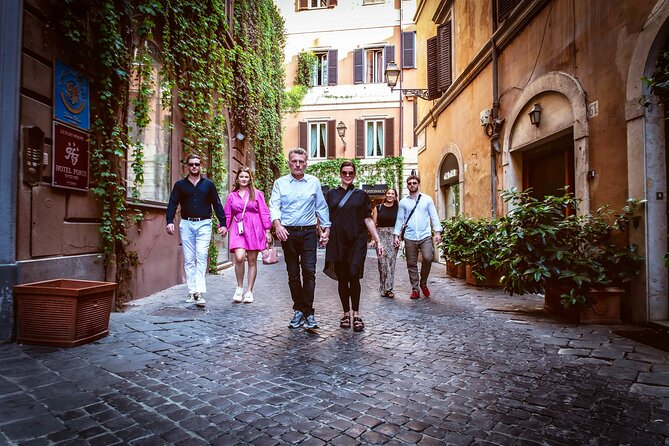 Professional Shooting in the most Romantic Places of Rome - Who will get the most from this experience?