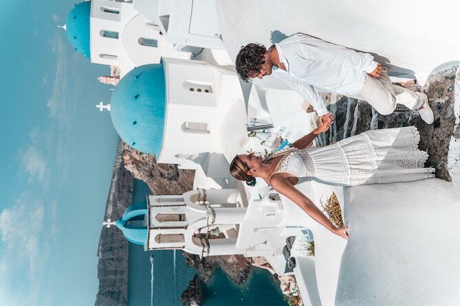 Proposal Photoshoot Santorini - Who Will Enjoy This Most