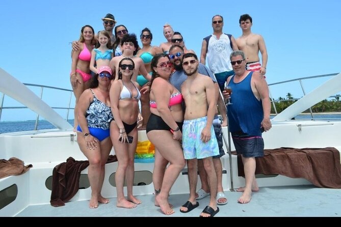 Punta Cana Party Boat (Only Adult) this Couple price - Service that can make or break a party boat