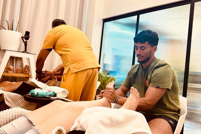 Reflexology Couples Workshop in Crete - Reflexology principles and points in the next 30 minutes