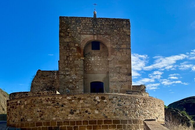 Romantic Antequera: A Self-Guided Audio Tour - Passing through the Arco de los Gigantes