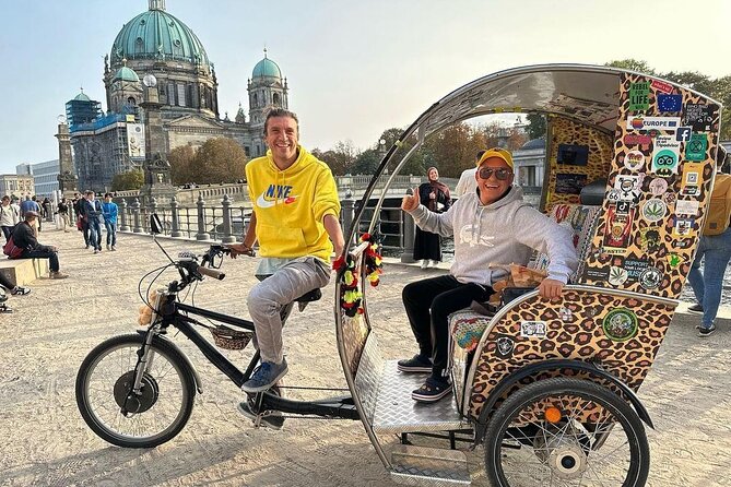 Romantic Berlin Rickshaw City and Photo Tour - incl. pick-up - Potsdamer Platz and the Topography of Terror