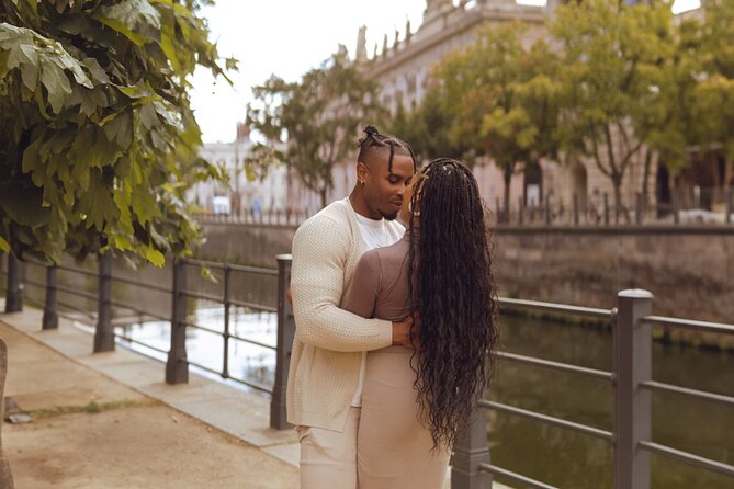 Romantic Couple Photoshoot in the Heart of Berlin - The included photo package and what it is worth