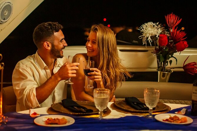 Romantic Dinner Cruise in Cairo Nile for Couples (Luxury) - Key points before you book