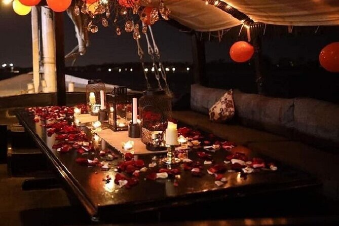 Romantic Dinner Cruise in Cairo Nile for Couples (Luxury) - Starting at 7:00 pm from Cairo or Giza