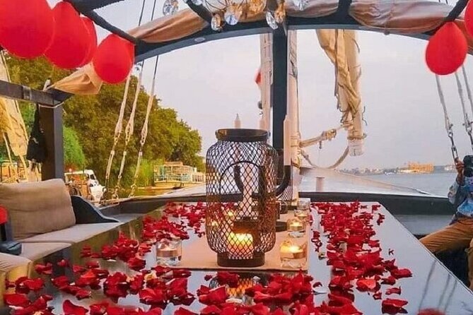 Romantic Dinner Cruise in Cairo Nile for Couples (Luxury) - Who will enjoy this Cairo evening