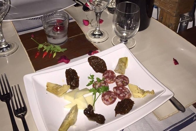 Romantic dinner on a boat - Catania - Key points at a glance