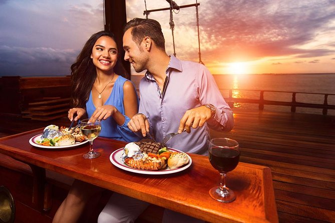 Romantic Experience Sunset Dinner Columbus in Cancun (2x1 price) - Sunset views and the evening atmosphere