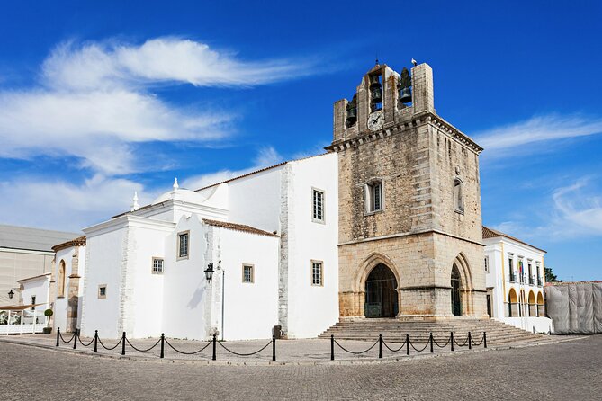 Romantic Faro: Whisper of Love Exploration Game and Tour - Arco de Repouso and Faro’s old defenses
