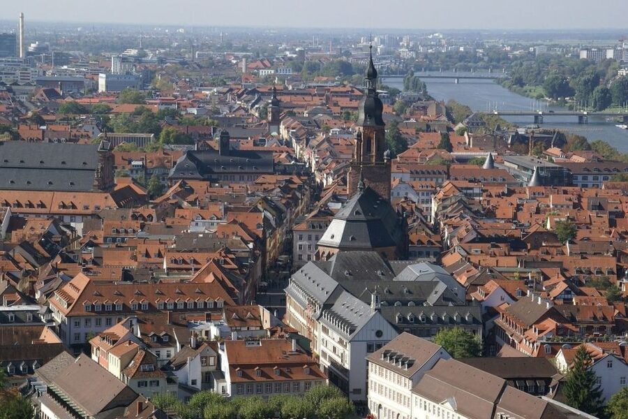 Romantic Heidelberg: Private Tour With Professional Guide - Language, timing, and practical details