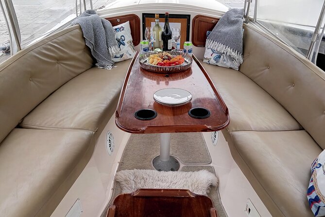 Romantic Luxury Boat Cruise with Wine Cheese Sea LionTours - Wildlife photography from the boat