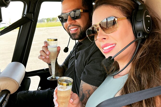 Romantic Miami Helicopter Tour with Champagne - Five things to know before booking