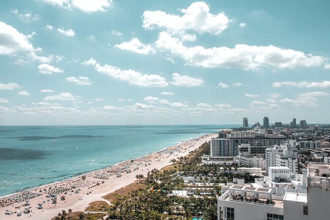 Romantic Miami Helicopter Tour with Champagne - The romantic setup, including champagne and photos