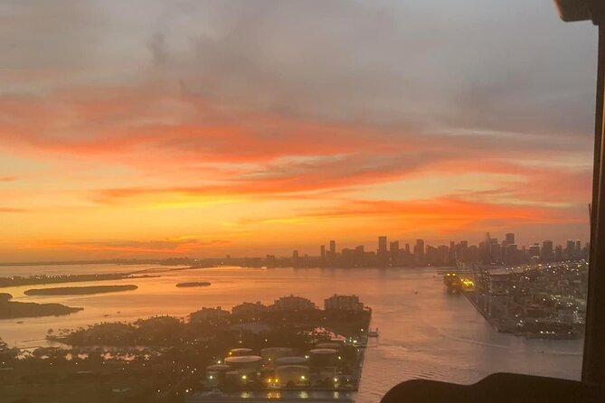 Romantic Miami Helicopter Tour with Champagne for Two - What this Miami helicopter tour is really like