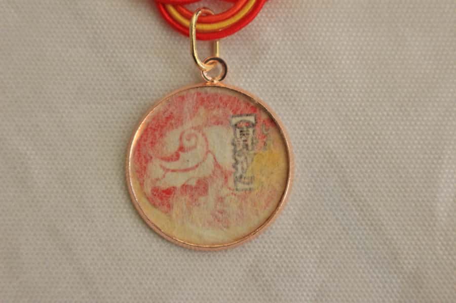 Romantic Mizuhiki Knot and Omikuji Washi Charm Workshop Ueno - Choosing cord, colors, and washi paper