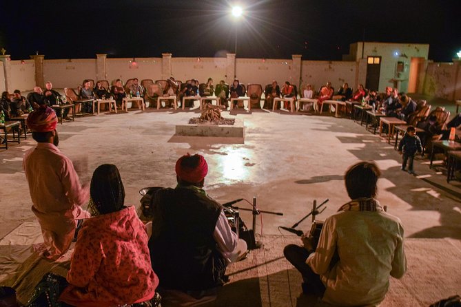 Romantic night in the Desert - Who will enjoy this overnight outing