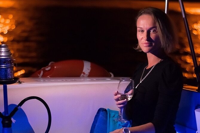 Romantic night ocean boat trip for 2 - Who will enjoy this cruise most?