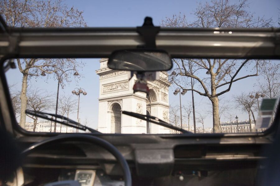 Romantic Paris Vintage Citroën 2CV Tour - Price, timing, and comfort