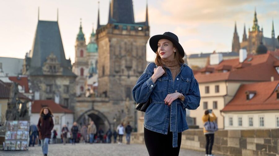 Romantic Photoshoot Experience for Couples in Prague - Meeting at the Four Seasons Prague