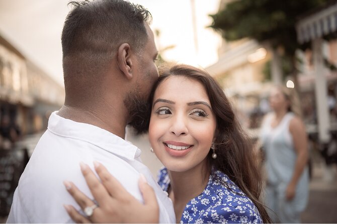 Romantic Photoshoot in Nice's Old Town or Nearby - How the timing affects your day