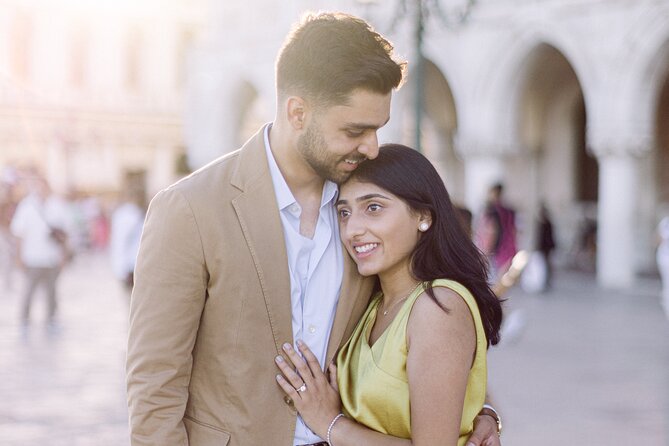 Romantic Photoshoot in Venice - Starting among the arches of Piazza San Marco