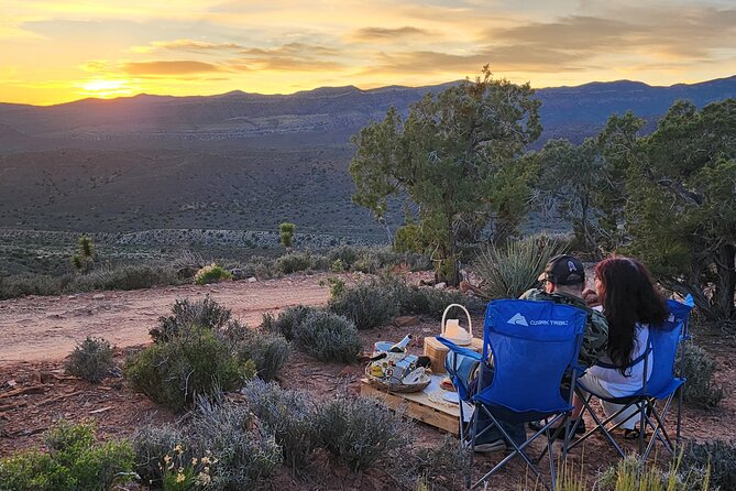 Romantic Picnic Date Night in the Las Vegas Mountains - A picnic designed for two