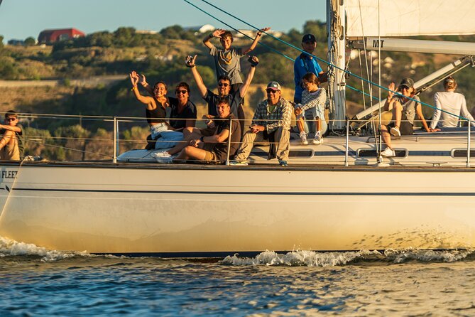 Romantic Private Sailboat in Lisbon for couples - Is $419.39 a fair price?