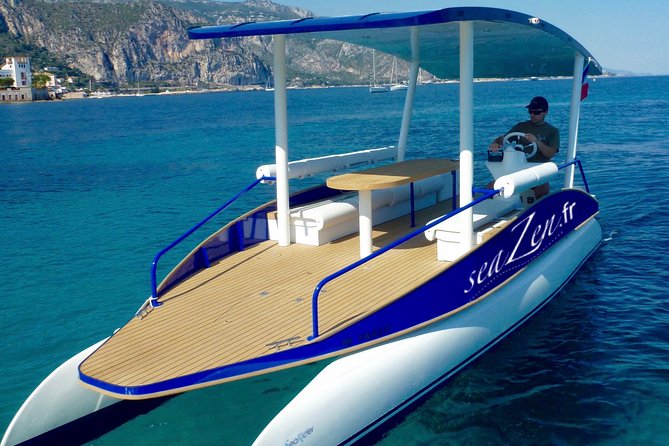 Romantic Private Tour for 2 plus guide on your own Solar Powered Boat - Starting at Mole des Pecheurs in Beaulieu-sur-Mer